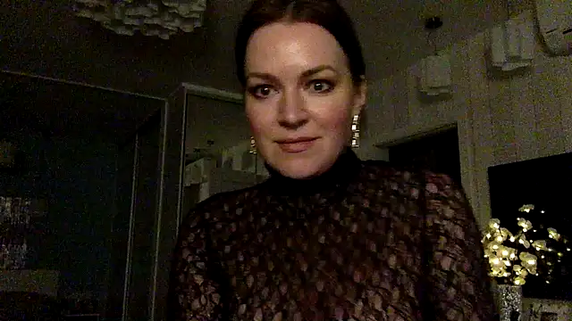 Ivoryne Obrolan Langsung XXX