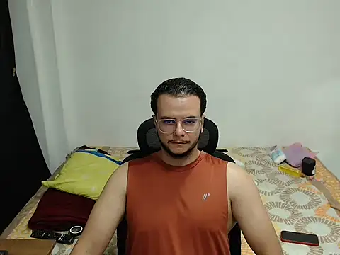 cloudsxxx live XXX chat