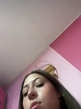 Онлайн чат XXX PrettyAmber