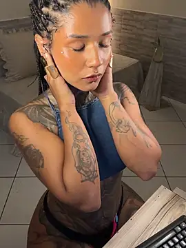 xbigpeach Live XXX Chat