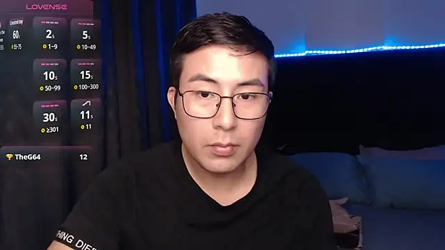 andrewmhilton_'s Live XXX Chat