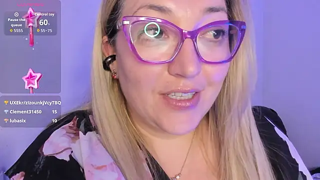 Naty_Mature_ 网络视讯表演