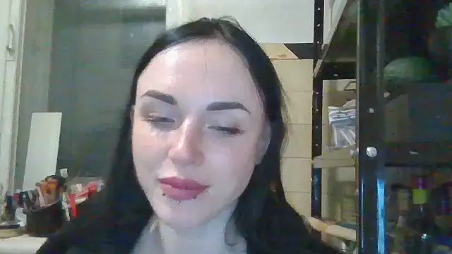 XXX chat uživo modela Trinsy_Love