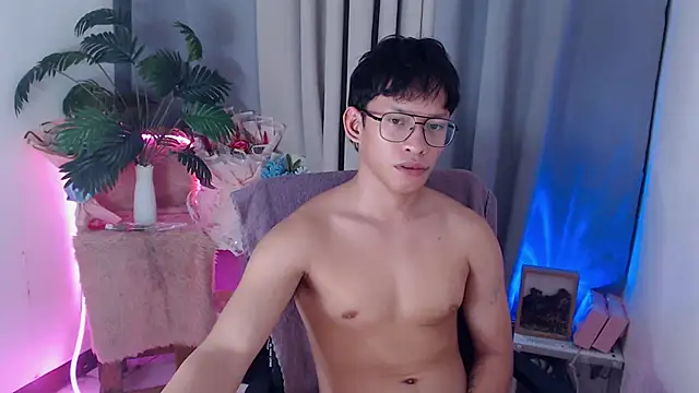 pinkcock_froi2305 Pertunjukan Webcam