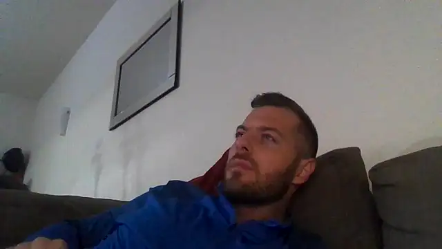 Chatroom XXX en direct de THE_CHEEKY_ALPHA