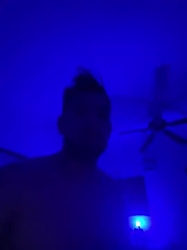 adventure686 Show in webcam