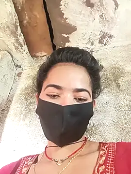 Онлайн чат XXX Sunali_Bendre