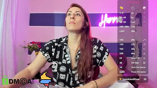 camiladeluca: онлайн-секс-чат