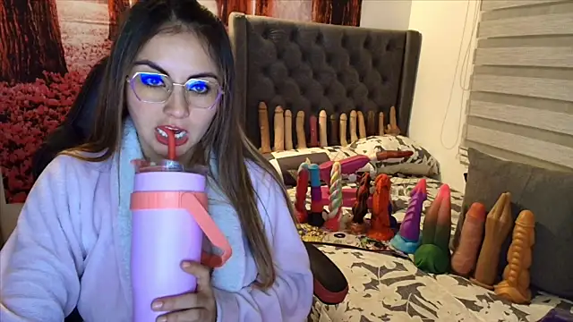 sofia23dirty élő XXX-chatje