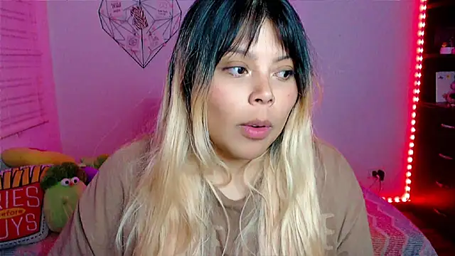 EllieMoonX live XXX chat