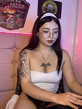 Valu_euphoria's Live XXX Chat