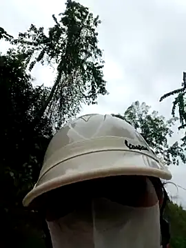 Chat +18 de Bear_bear0 ao vivo