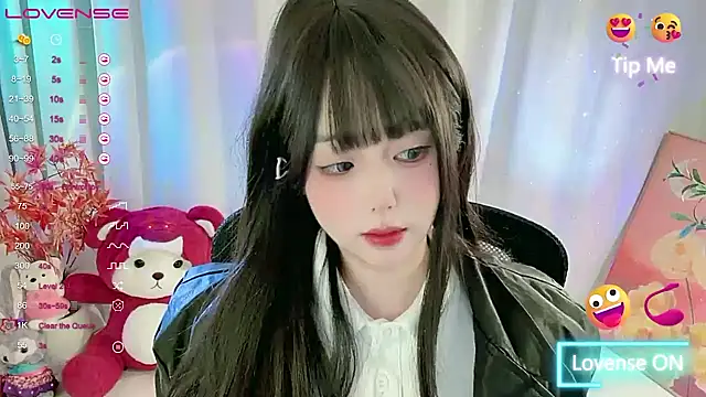 CLaire-5 Live XXX-Chat