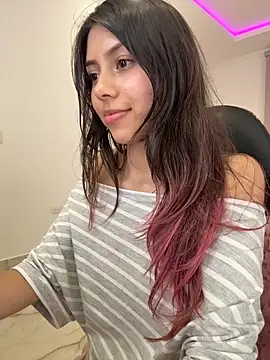 Chatroom XXX en direct de MissBecka_