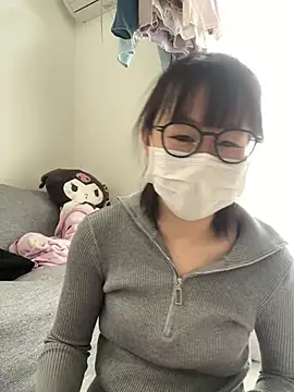 Tariman_hitozuma élő XXX-chatje