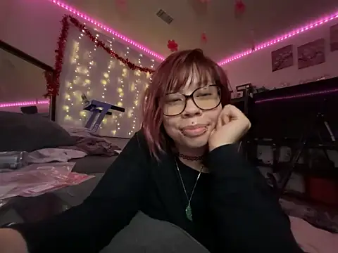 moan4mona's Webcam Show