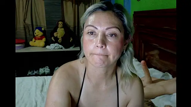 _Charlize_theron_'s Live XXX Chat