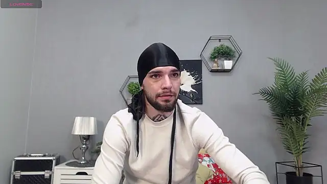 KaneHunter Chat XXX live