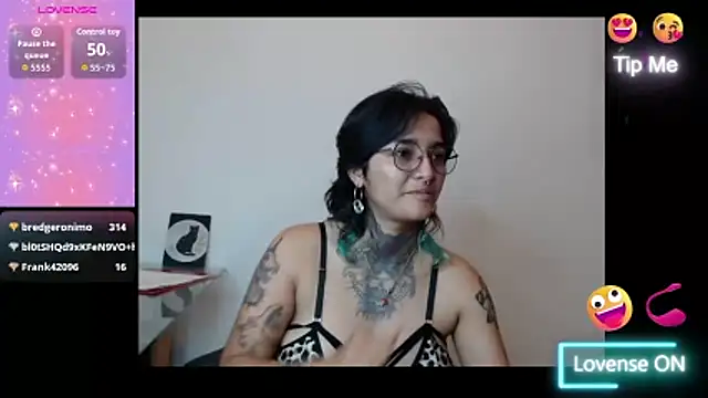 Ivyravens' Live XXX Chat