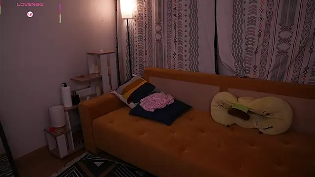 CarmaOlen 现场XXX聊天