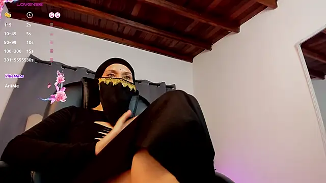 Latifa_ali live XXX chat