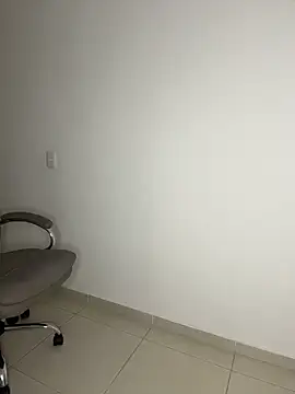 Lisabrown_23's Live XXX Chat