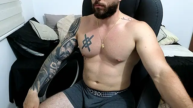 Isaac_Carterのウェブカメラショー