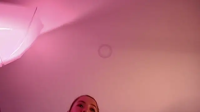 Chloe_Connor: онлайн-секс-чат