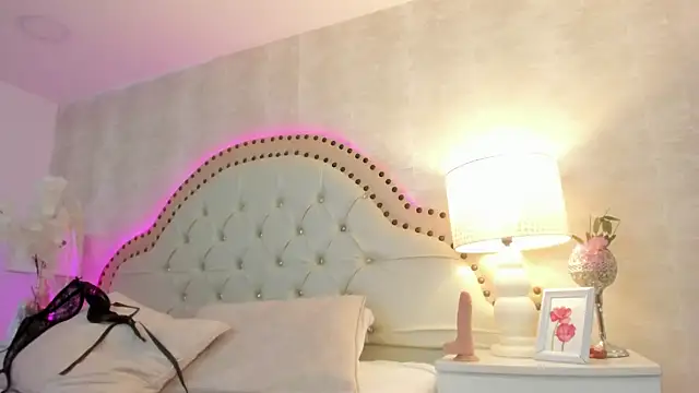 EllaEvanzz – Live XXX-chat