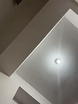 saliha_pinky_のウェブカメラショー