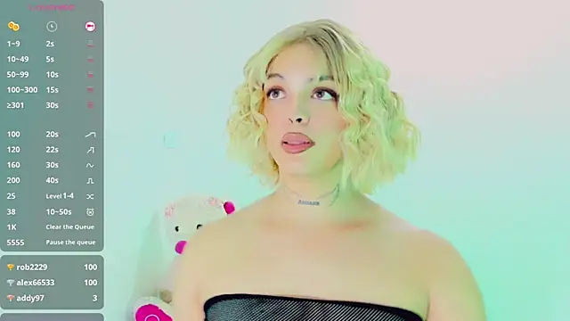 Emmaa_Saenz_ 라이브 XXX 채팅