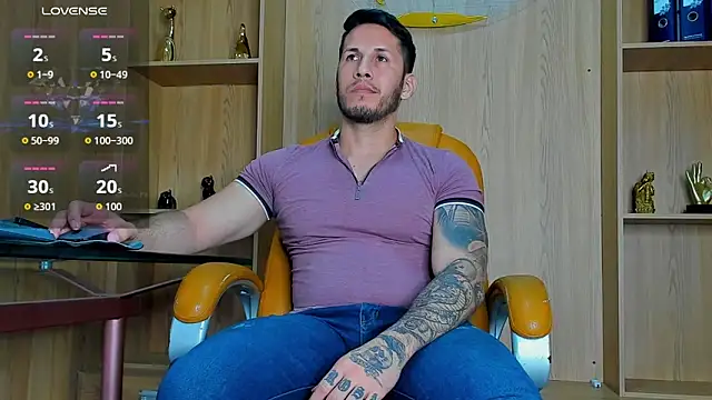 دردشة George_Diesell الجنسية المباشرة