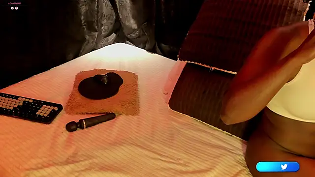 MiaKnox's Webcam Show