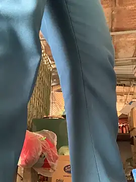 YANINA120 Show in webcam