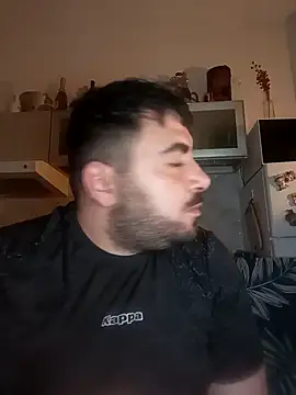 bear_skinny webcam show