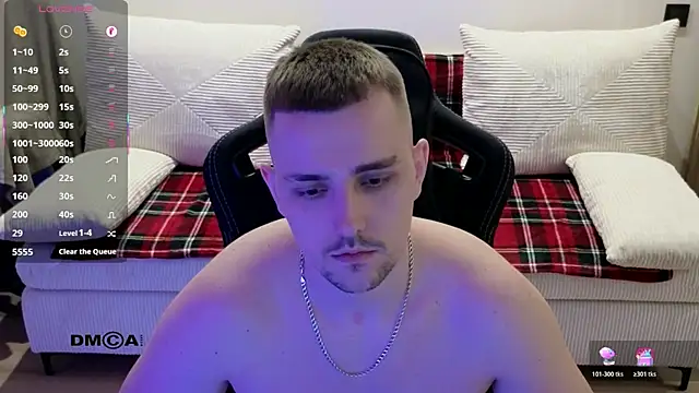 Chat XXX en directo de Larstar01