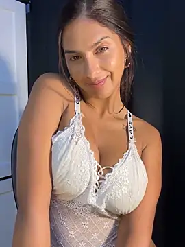 Онлайн чат XXX chicachocolate01