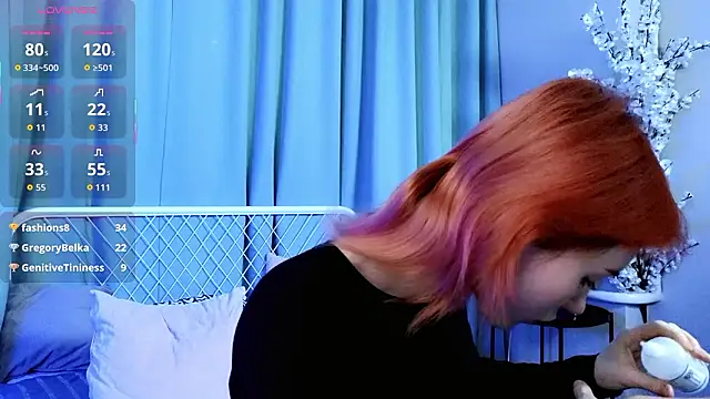 Kiara_Dream Chat XXX in diretta