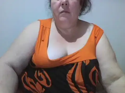 JuicyBellaaa Chat XXX live