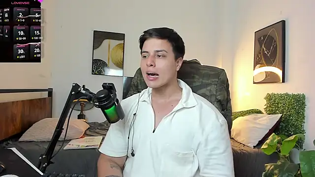 Chat XXX en directo de Thom_Ohtani