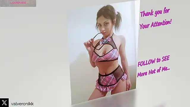 Valxyou 在線直播表演