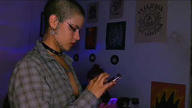 alex_one888 Chat XXX live