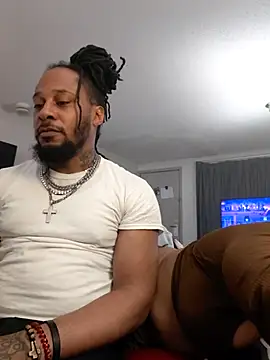 Czat XXX na żywo – TooGoodConway23