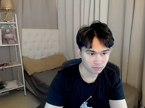 davincihugecock 现场XXX聊天