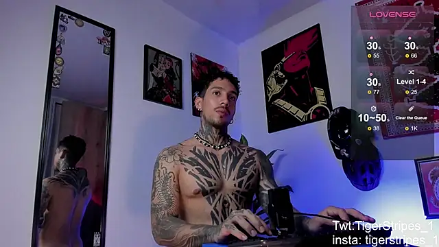 TigerStripes1_ Adlı Modelin Web Kamerası Şovu