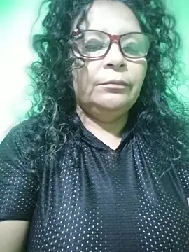 Amarantha25 élő XXX-chatje