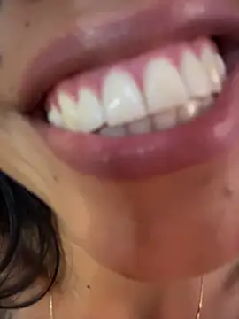 Celeste_Amber – Naživo XXX chat