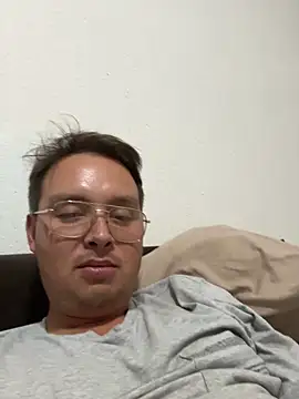 Pokazy przed kamerką – Burndew