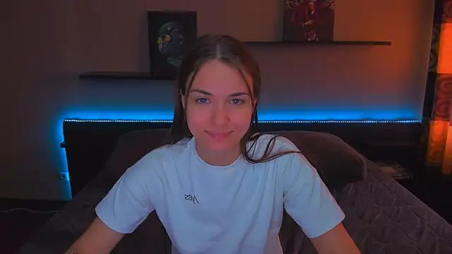 AlexaBarkleyのライブXXXチャット