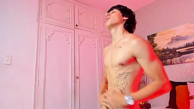 Tyler_durten live XXX chat